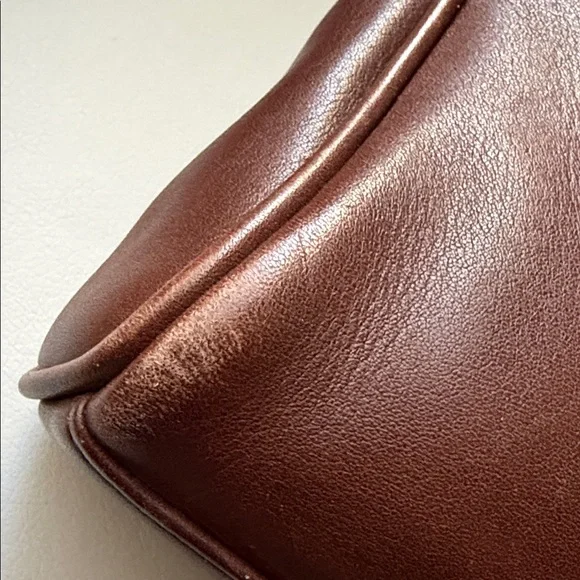 Coach Vintage Legacy Demi Turnlock Bag #9154 - Cuero Mahogany (1999) - Picture 4 of 17